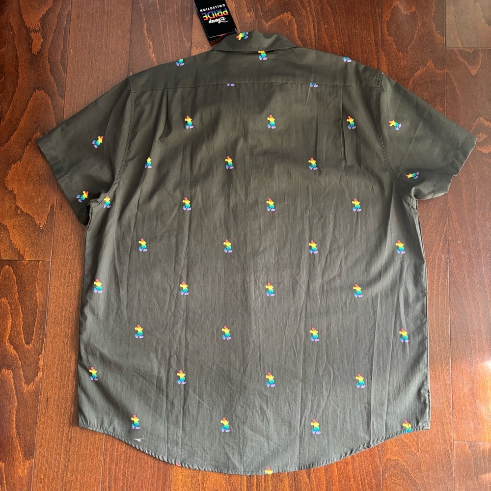 Disney Pride Collection, short sleeve, button up shirt, new with tag, Size XL - Picture 10 of 11